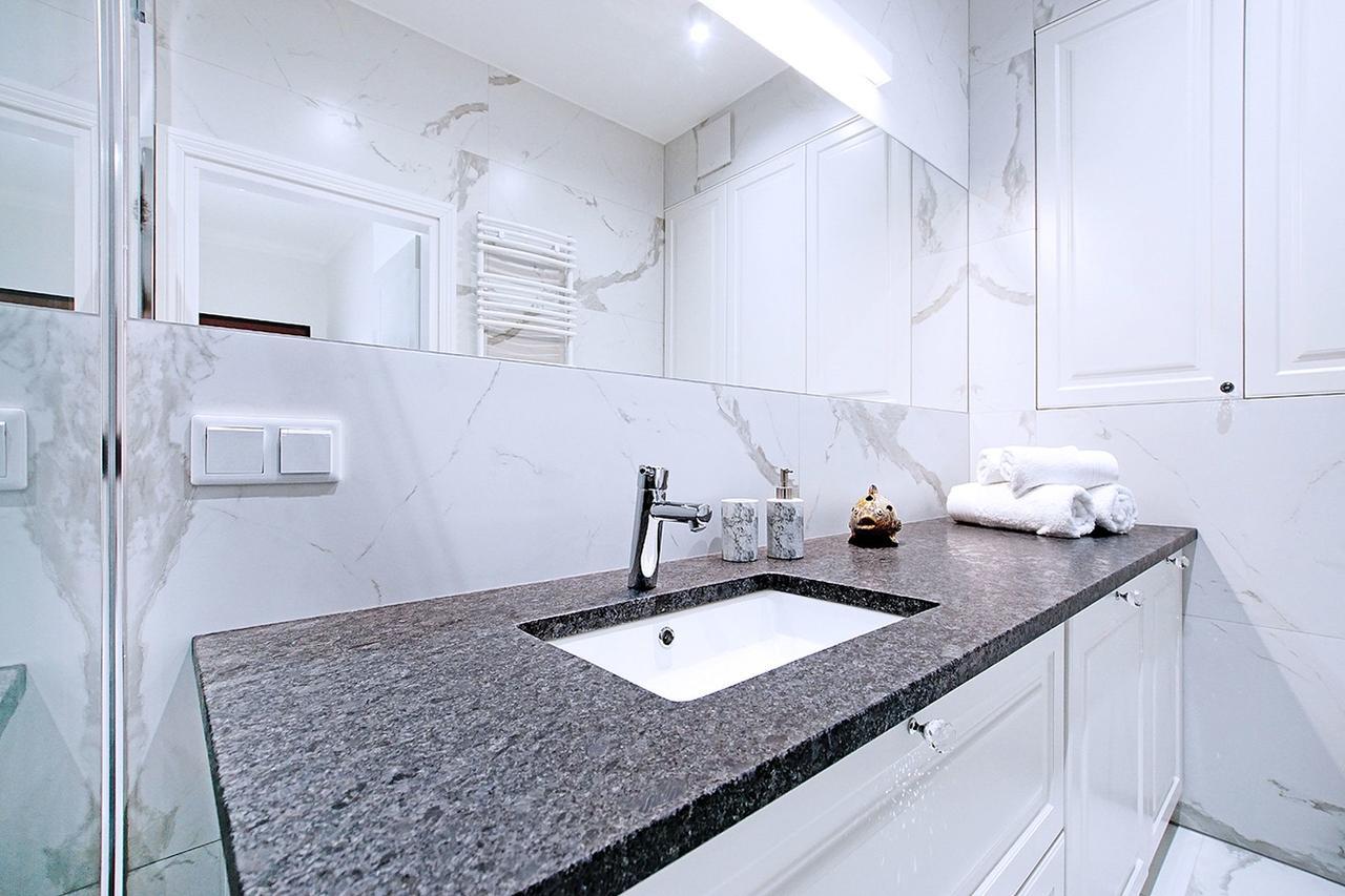 Blue Buddy - Hamptons กดัญสก์ ภายนอก รูปภาพ